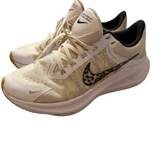 Nike Air Zoom Winflo, Cheetah Checkmark, White/Cream, Sneakers- 7.5